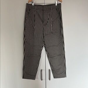 Everlane tapered pant